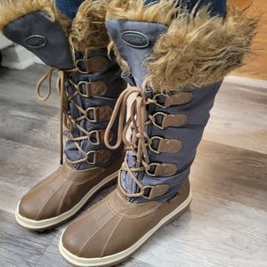 Khombu Boots 7 Navy and Brown Winter Snow